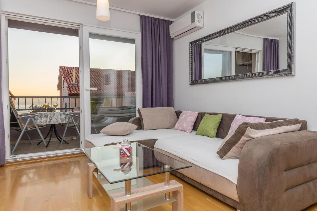 Neno Apartment Makarska Exterior photo